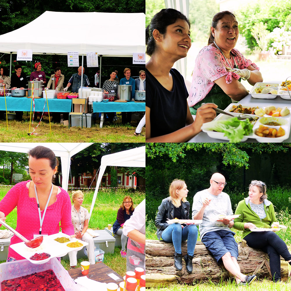 <h3 id='hebergement'>Repas <i class='pe pe-7s-plus'></i></h3>