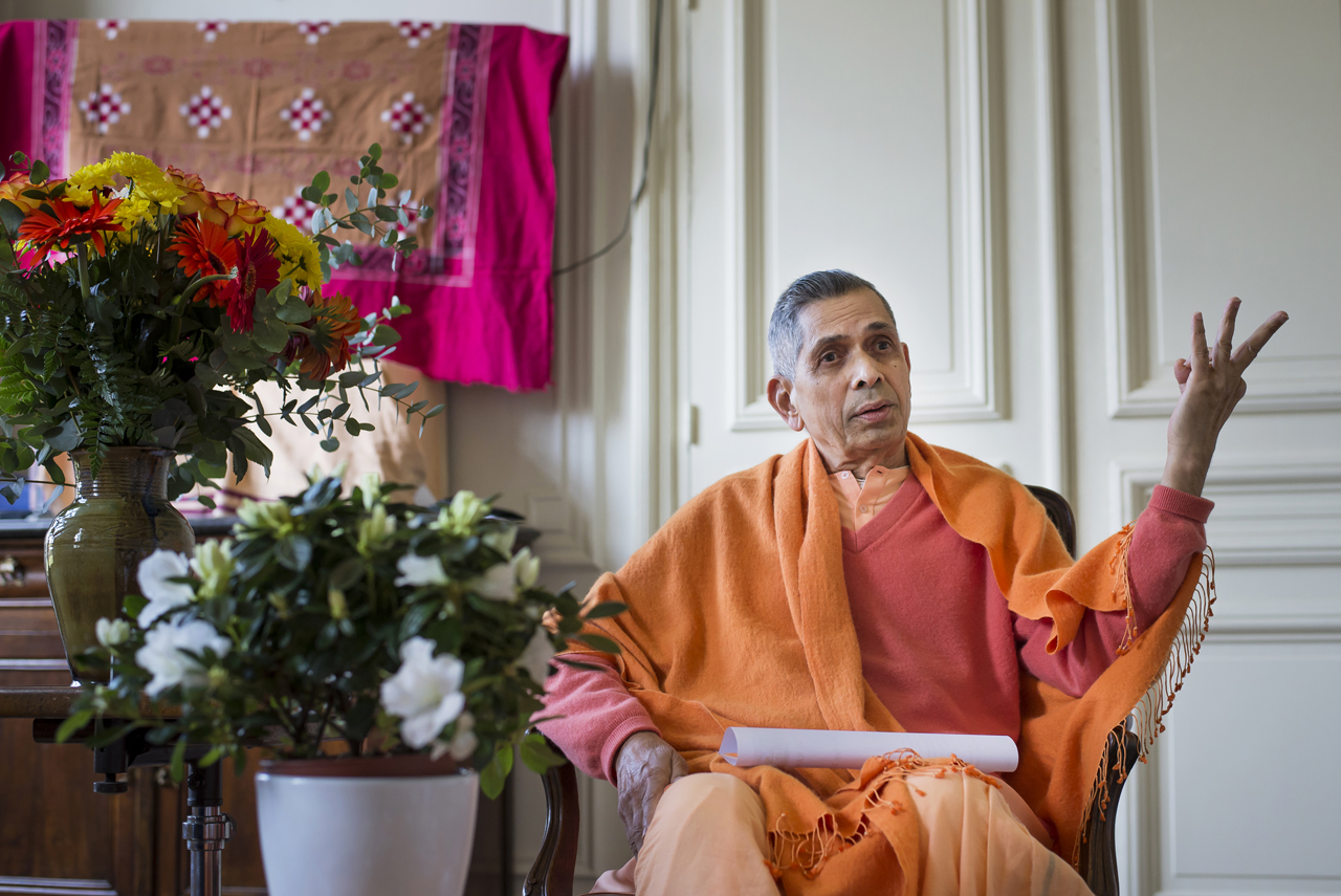 Swami Veetamohananda