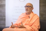  La méditation, les états d'esprit névrotiques qui empêchent l'ouverture et la réceptivité à un état d'éveil, l'écoute et le silence Swami Rameshwarananda